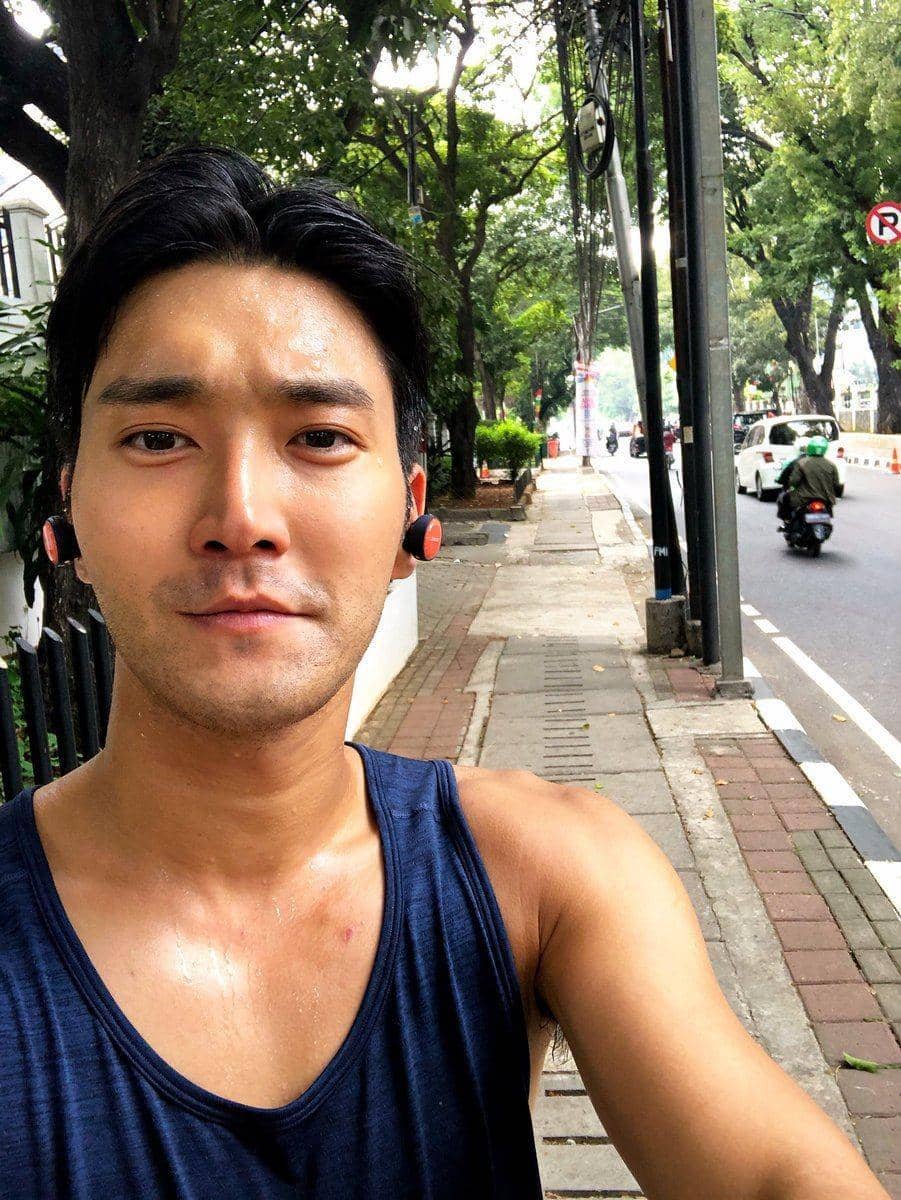 Twitter.com/siwonchoi