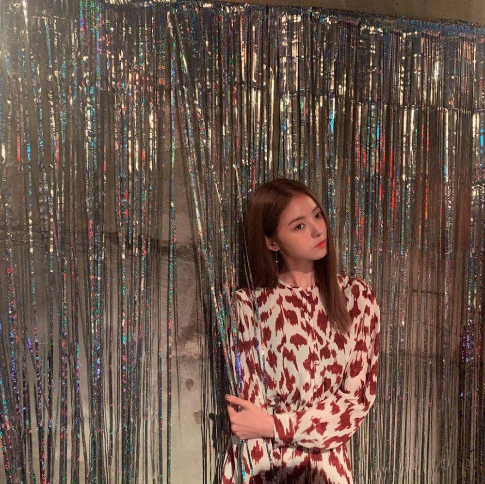 instagram.com/nayoung_lim95