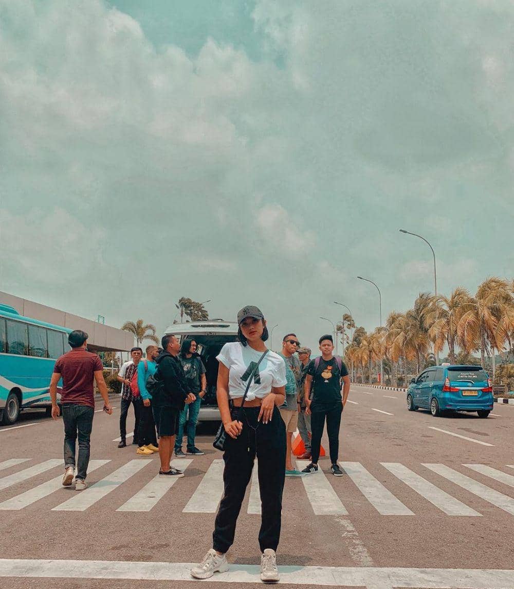 Instagram/lalamarionmj