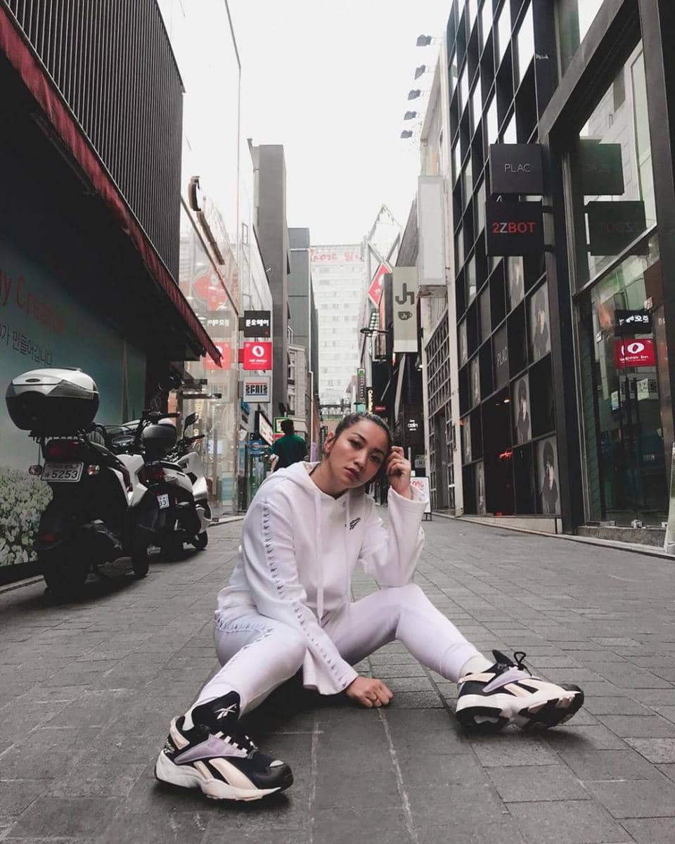 instagram.com/hesti purwadinata