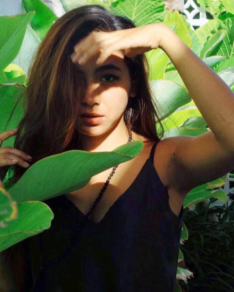 Instagram.com/thenadiavega