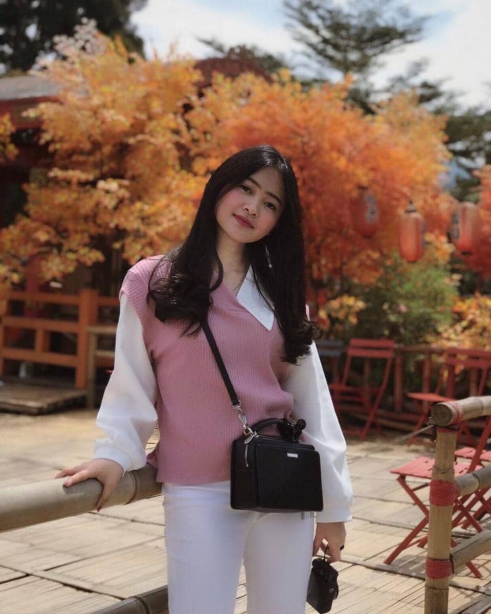 Instagram.com/indahaqila