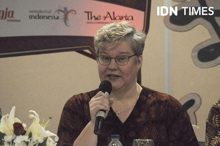Deputi Erasmus Huis, Joyce Nijssen dalam konferensi pers Ngayogjazz 2019 di The Allana Hotel and Concention Centre di Sleman, 14 November 2019. IDN Times/Pito Agustin Rudiana