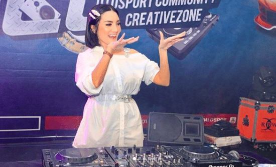 instagram.com/kikiamaliaworld