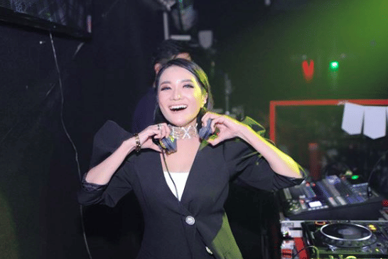 instagram.com/kikiamaliaworld