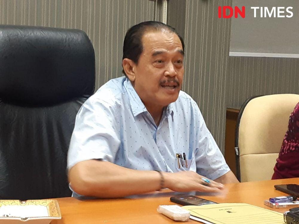 Ketua KONI Jatim, Erlangga Satriagung saat di kantornya, Kamis (14/11). IDN Times/Ardiansyah Fajar