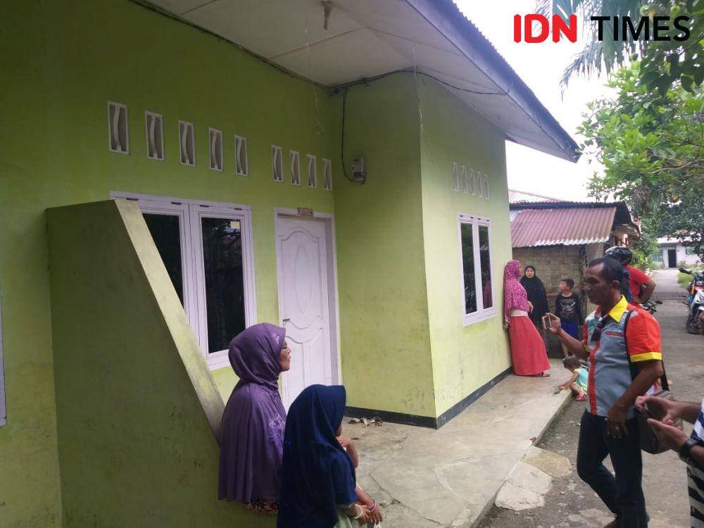 Rumah terduga teroris  S di Binjai setelah digerebek Densus 88 (IDN Times/Handoko)