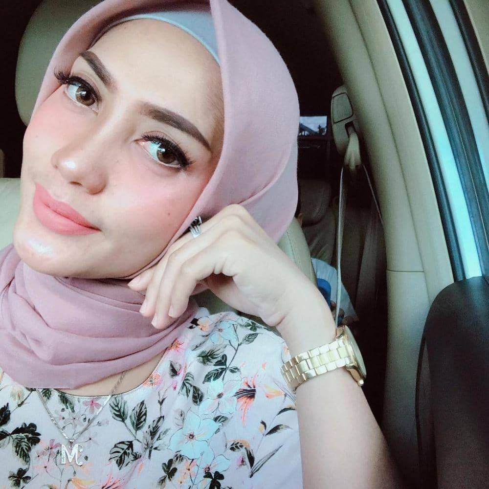 instagram.com/yulitamci5real