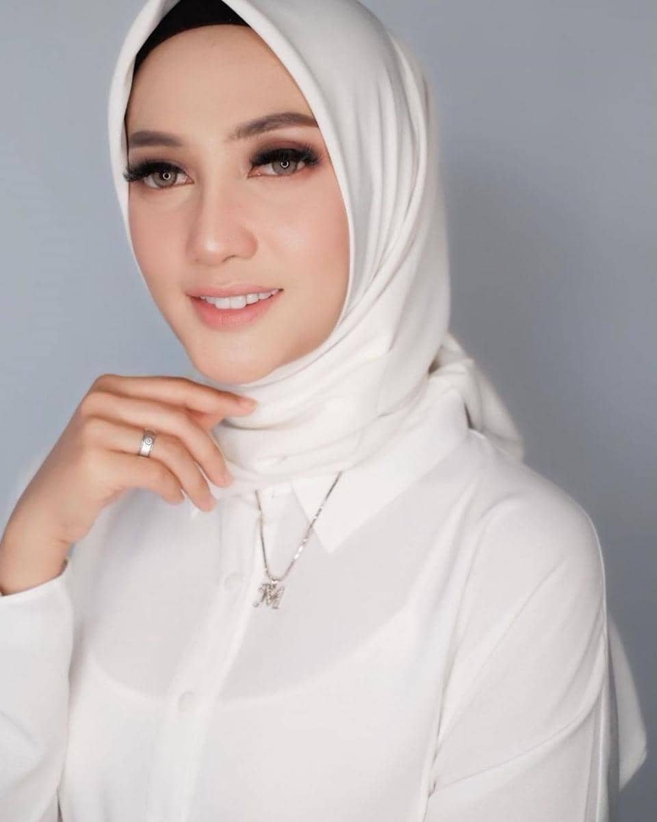 instagram.com/yulitamci5real