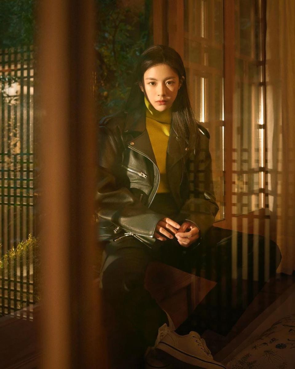 instagram.com/goyounjung