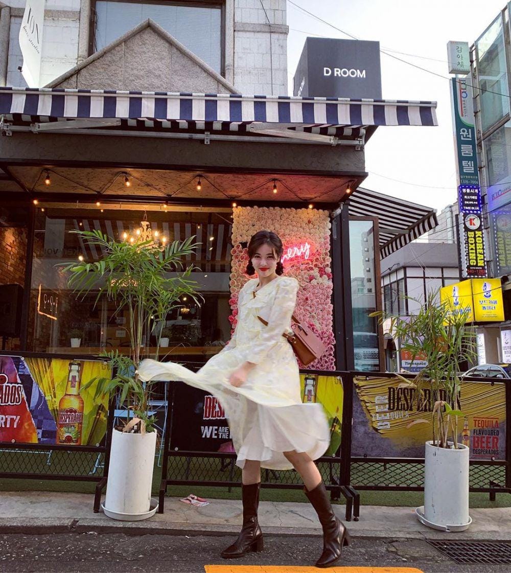 Instagram.com/hyunah_aa