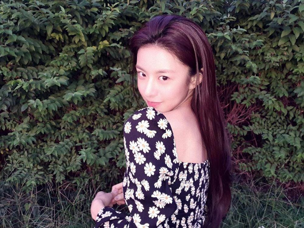 instagram.com/goyounjung