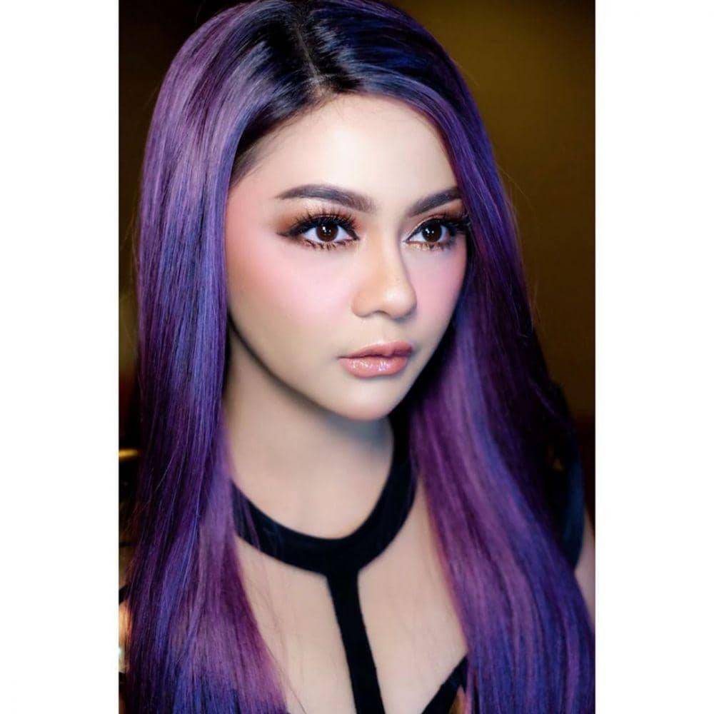 instagram.com/jenitajanet