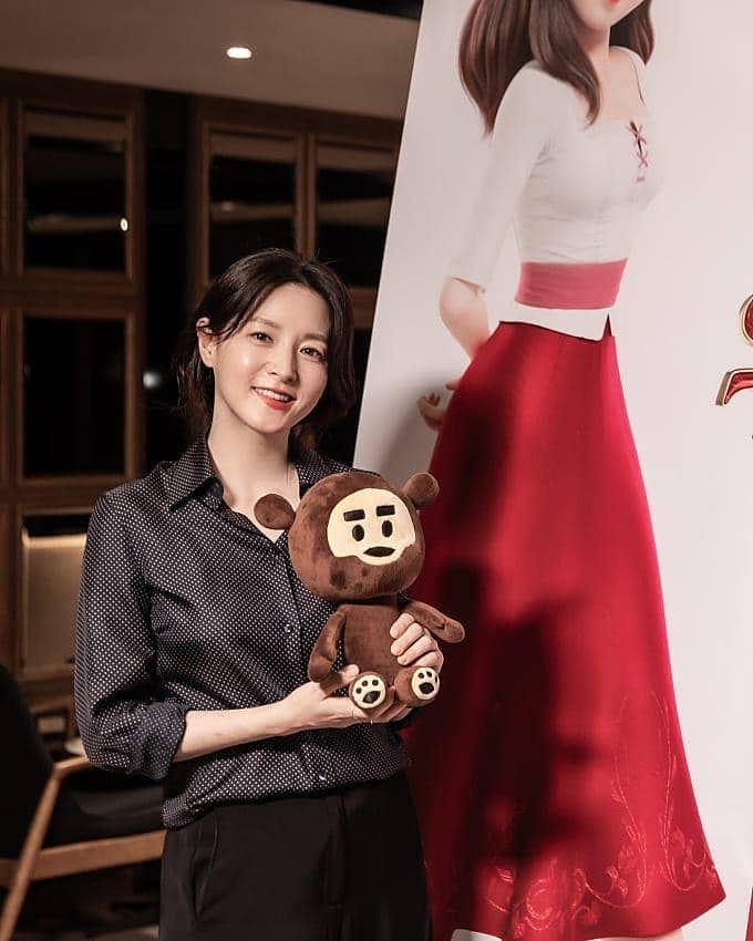 instagram.com/leeyoungae_official