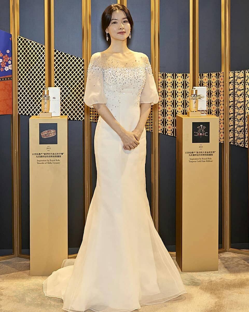 instagram.com/leeyoungae_official