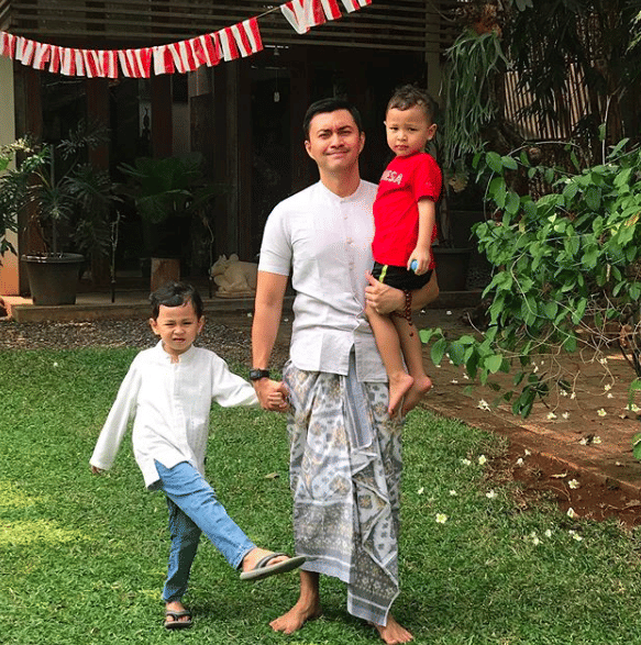 instagram.com/anjasmara