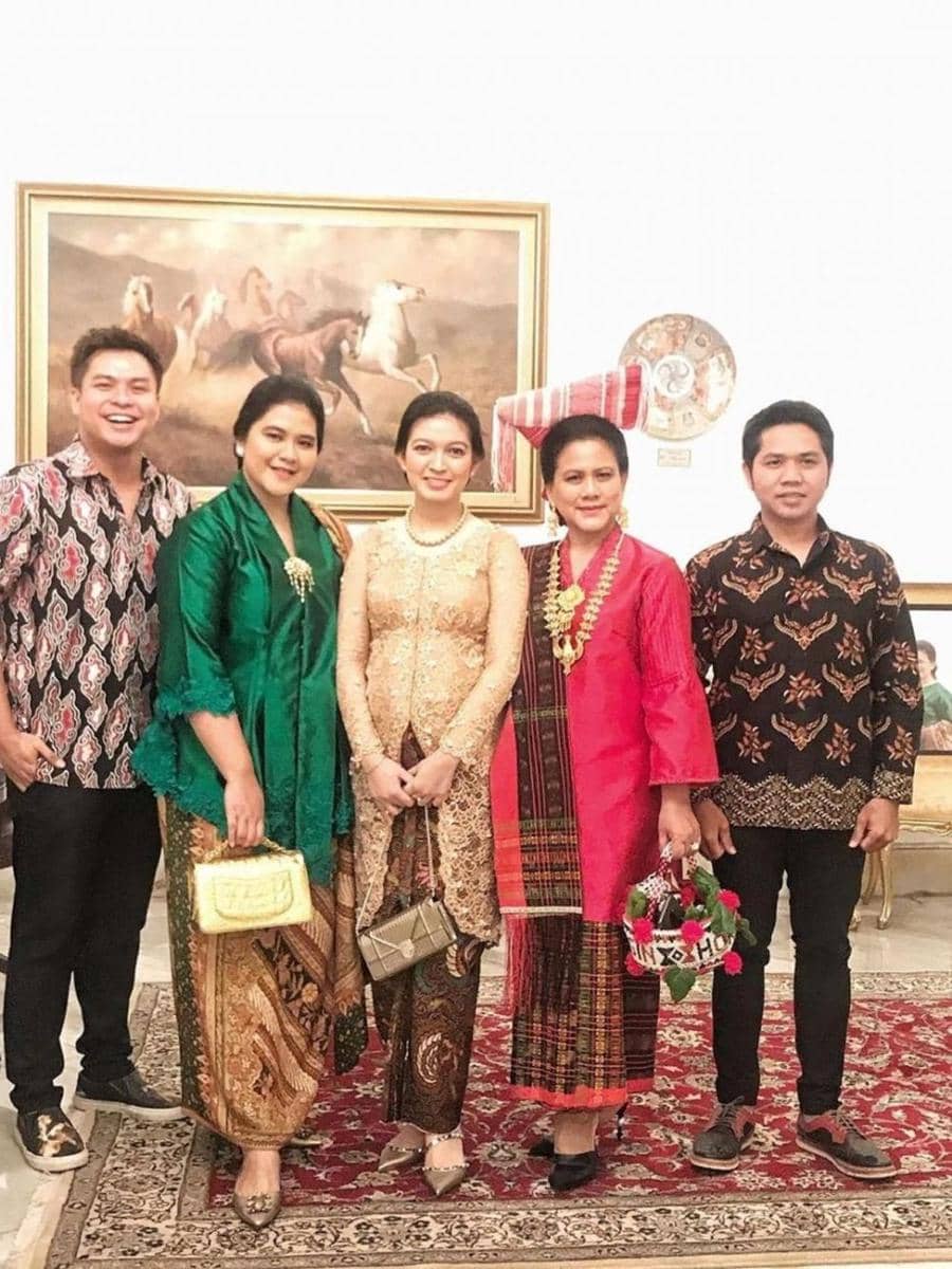 Instagram.com/ryanogivly