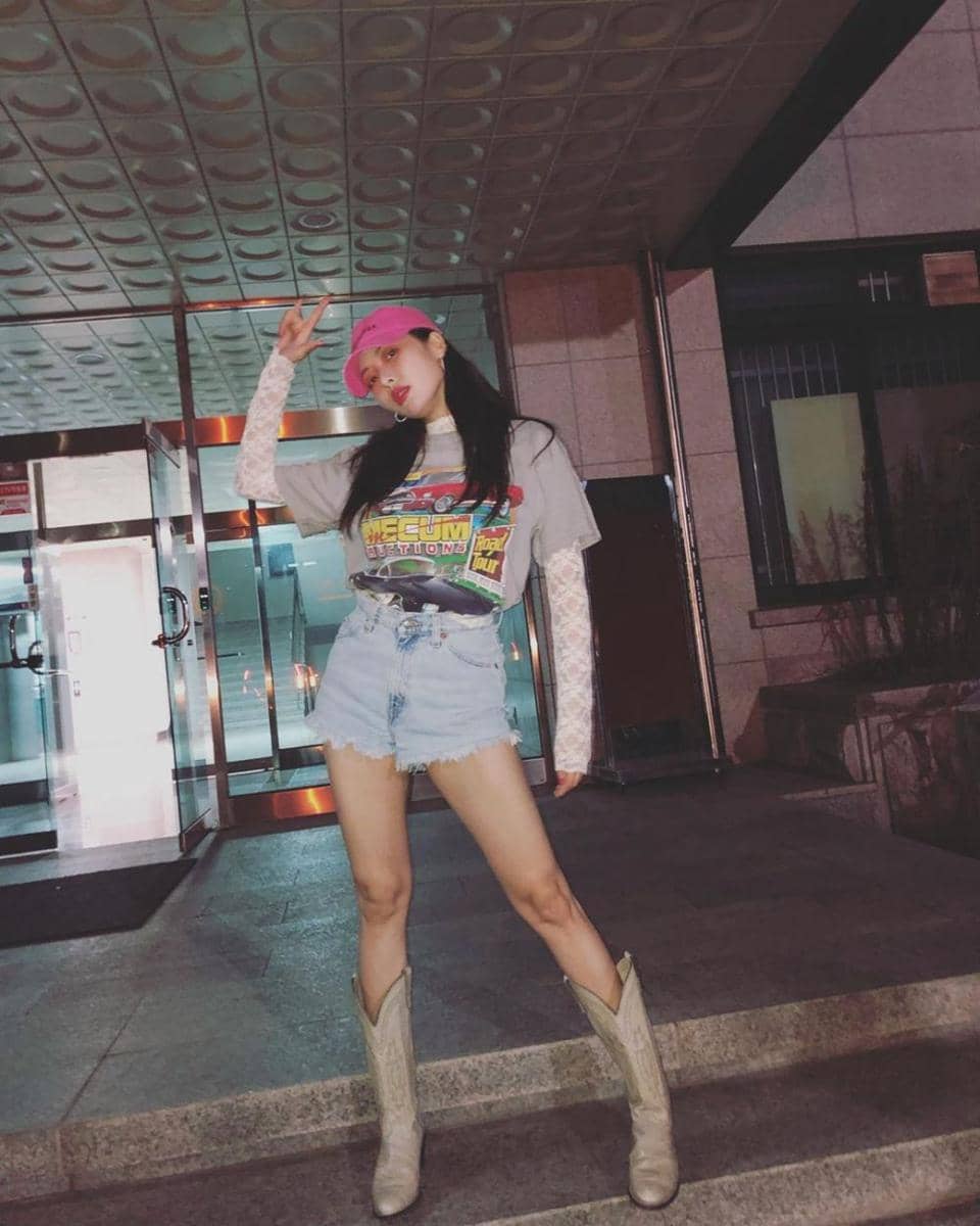 Instagram.com/hyunah_aa