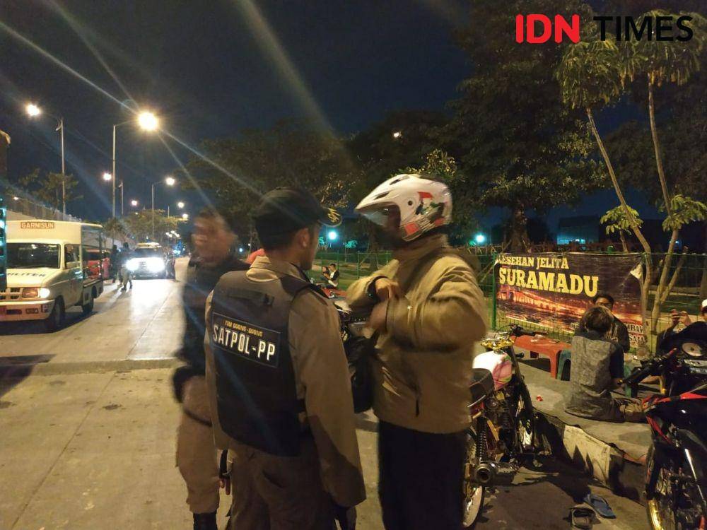 Ilustrasi razia Satpol PP. IDN Times/Fitria Madia