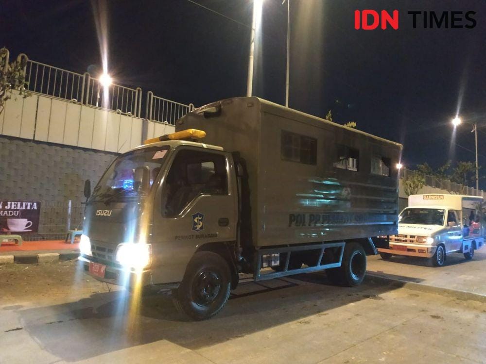 Ilustrasi razia Satpol PP. IDN Times/Fitria Madia