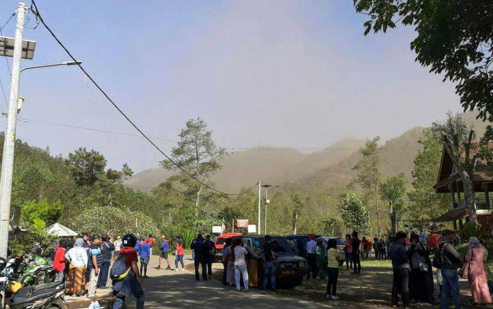Suasana di sekitar kawasan Sumberbrantras usai angin kencang. Dok BPBD Kota Batu