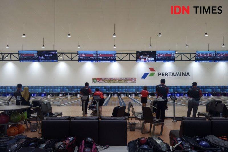 Pelatnas atlet bowling Indonesia di Palembang (IDN Times/Feny Maulia Agustin)