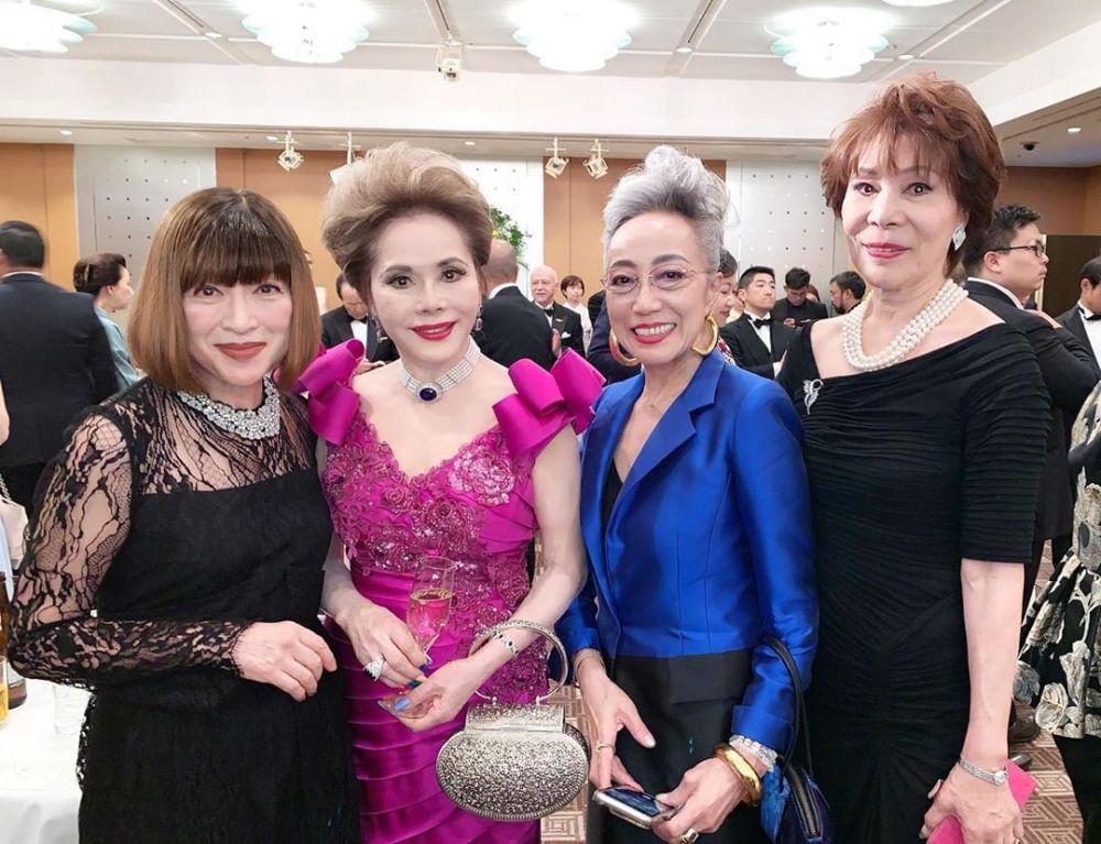 Instagram/dewisukarnoofficial