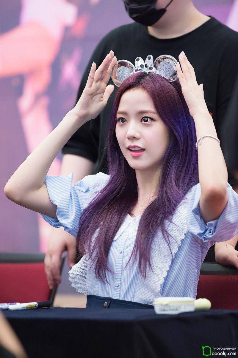 www.koreaboo.com