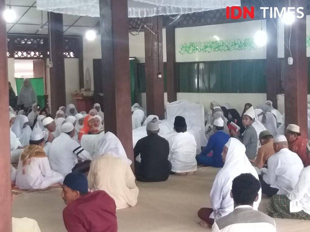 Jenazah Tuan Guru Babussalam disemayamkan di Langkat (IDN Times/Handoko)