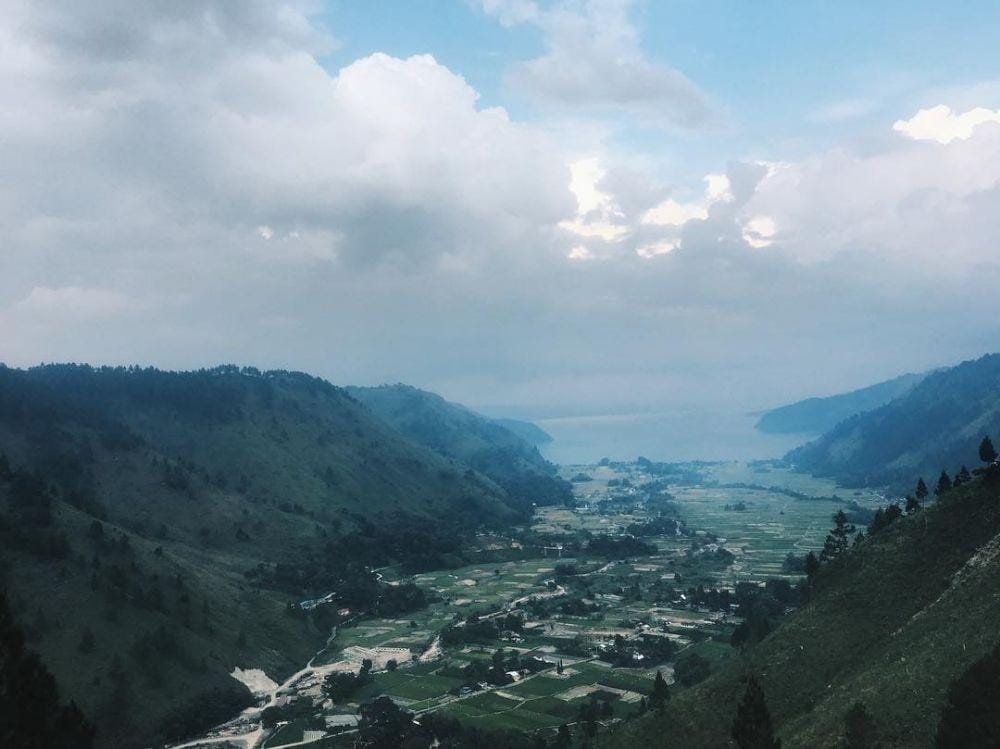 Panorama Desa bakkara di Kawasan Danau Toba (Instagram/@sebastianaritonang_)