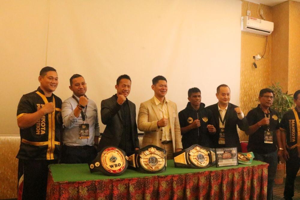 Daud Yordan usai mengalahkan Michael Mokoena. IDN Times/ Alfi Ramadana