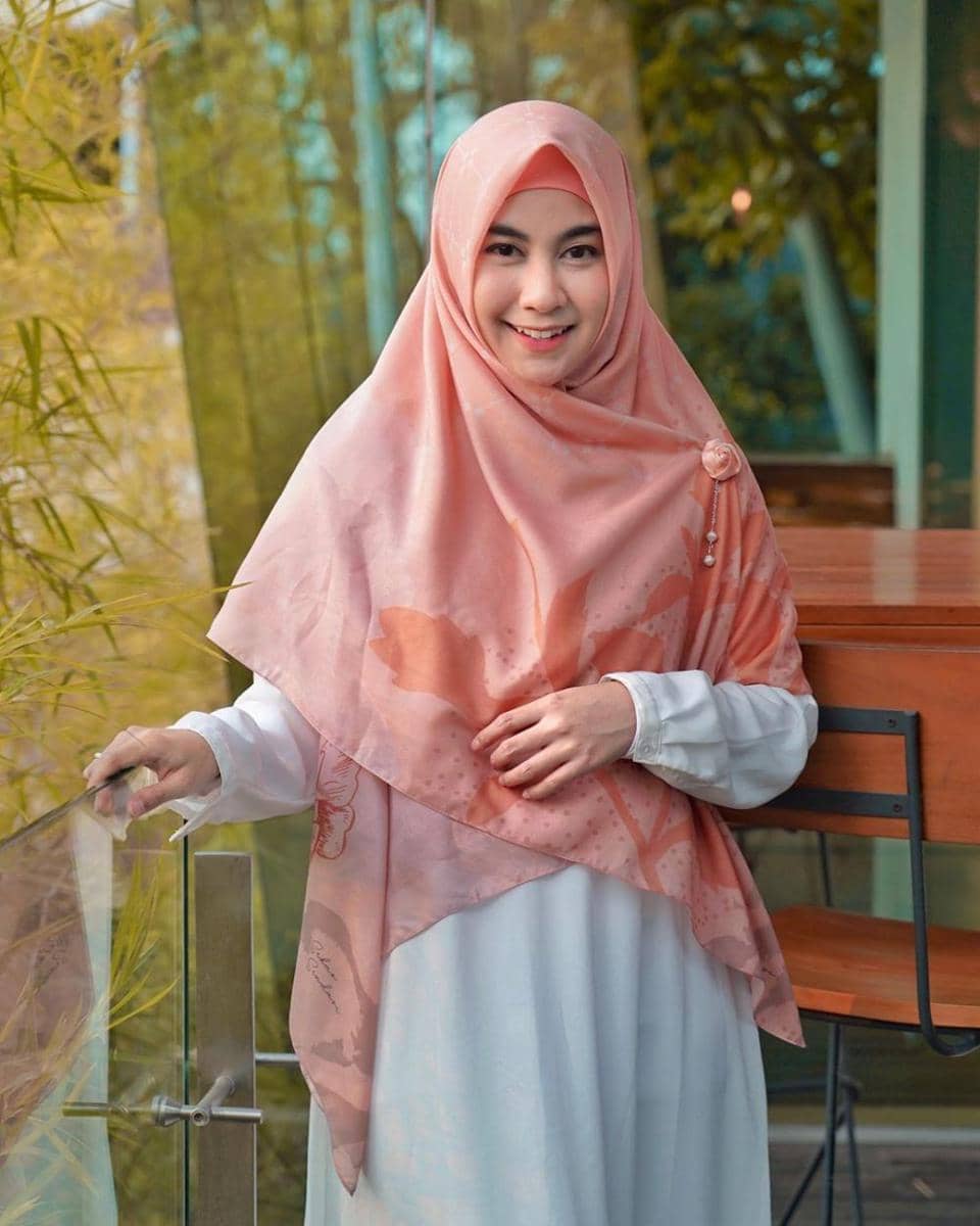Instagram.com/anisarahma_12