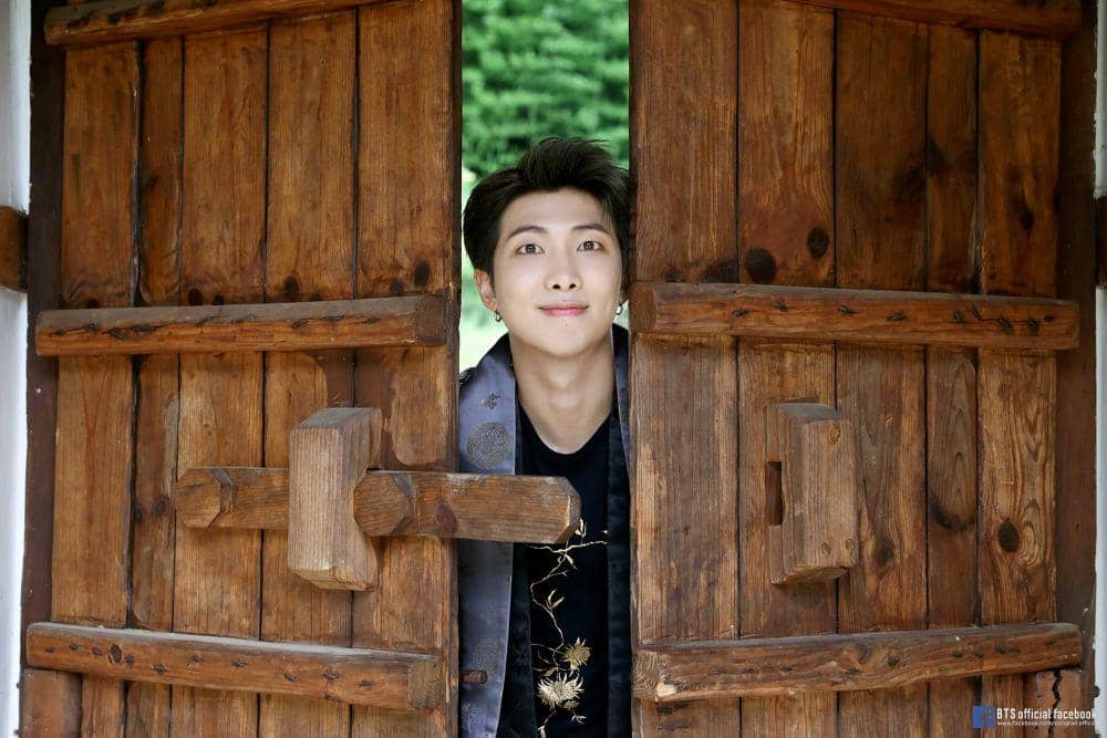 facebook.com/bangtan.official