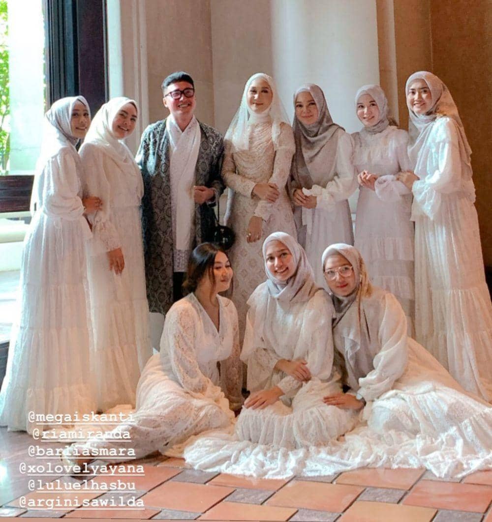 Instagram.com/dewisandra