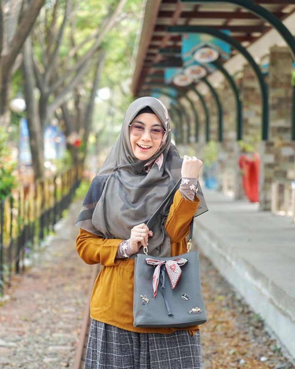 Instagram.com/anisarahma_12