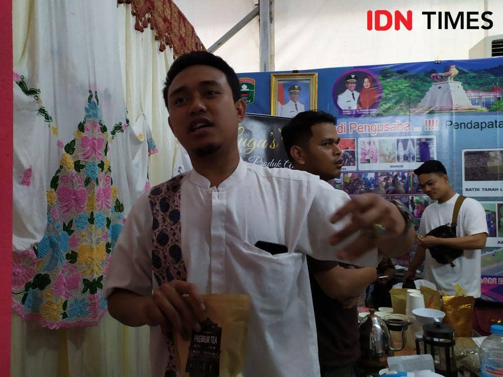 Teh Premium Lugu's (IDN Times/Masdalena Napitupulu)