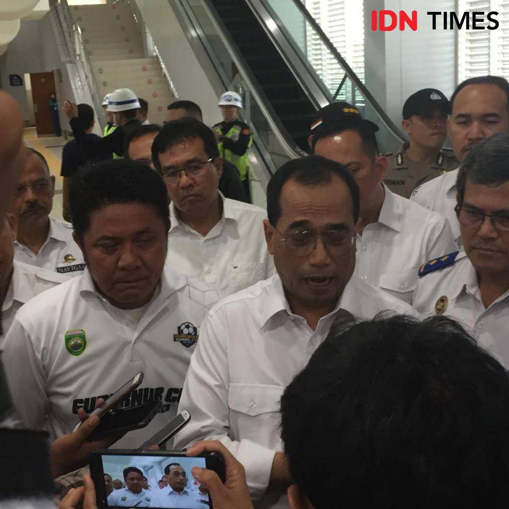 Menhub Budi Karya Sumadi (IDN TIMES/Rangga Erfizal)