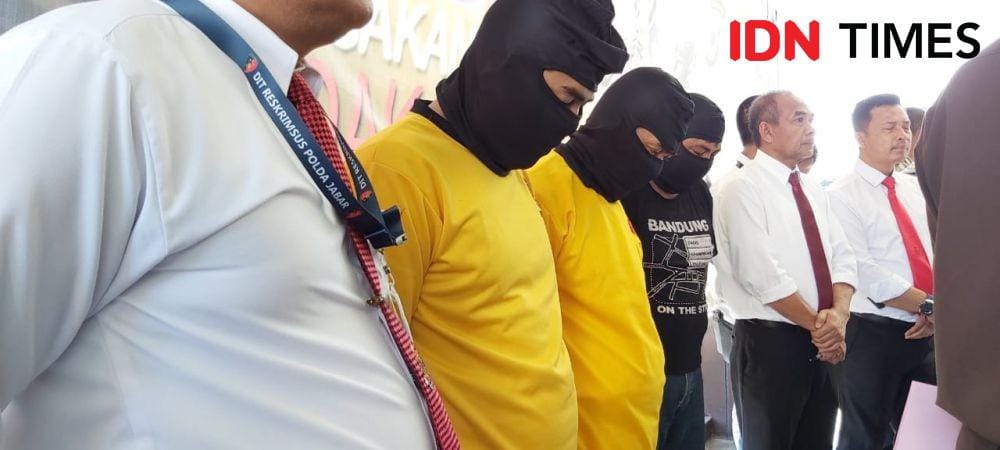 Kasus penerbitan faktur pajak palsu di Jawa Barat.