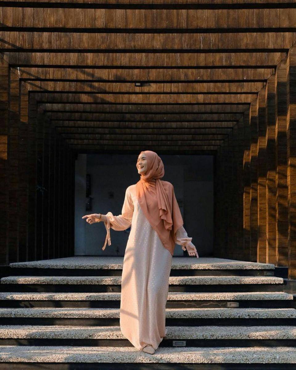 instagram.com/iselfricella