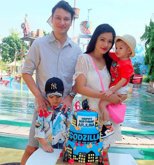 instagram.com/titi_kamall