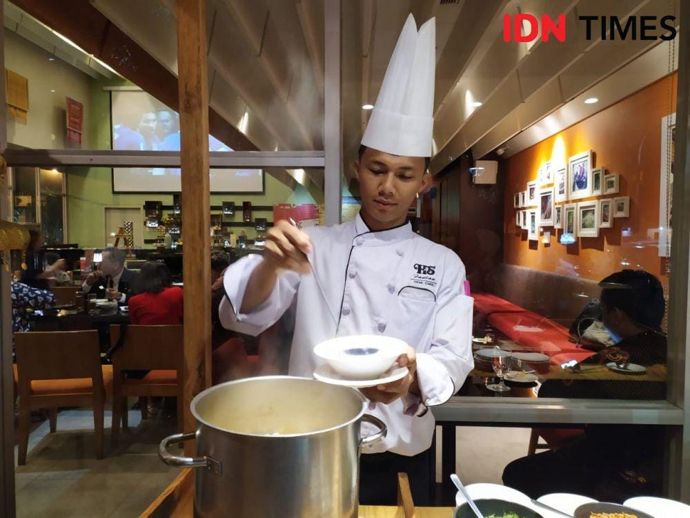 Kuliner Palembang di Santika Hotel Medan (IDN Times/Masdalena Napitupulu)