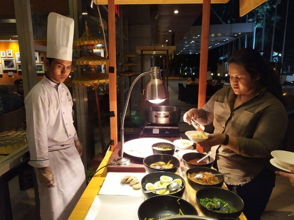 Kuliner Palembang di Santika Hotel Medan (IDN Times/Masdalena Napitupulu)