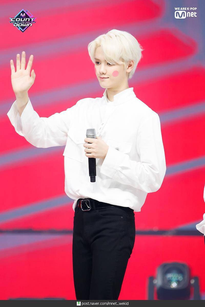 post.naver.com/mnet_wekid