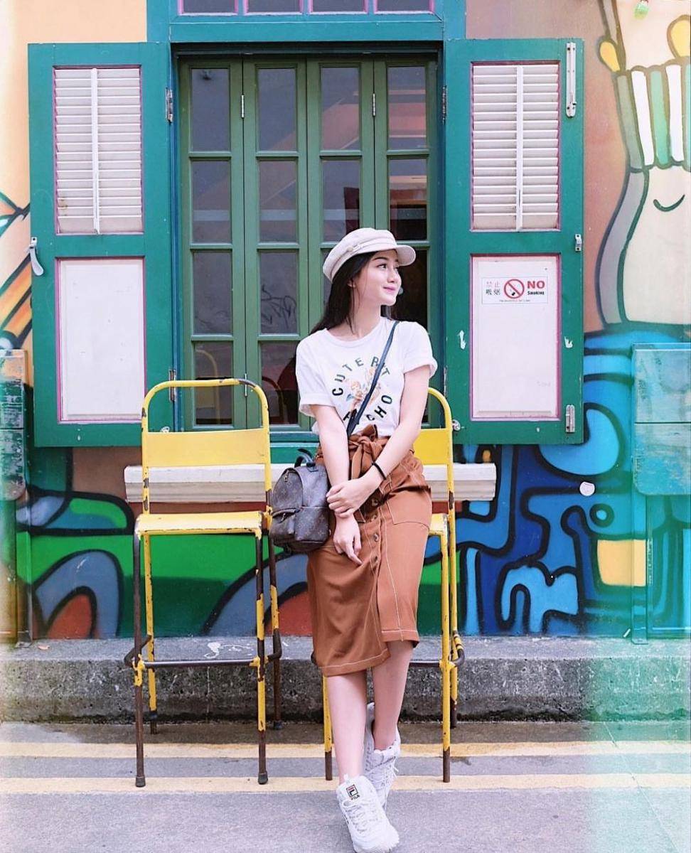 10 Ide Mix & Match Rok ala Selebgram Nanda Arsyinta, Anggun & Stylish!
