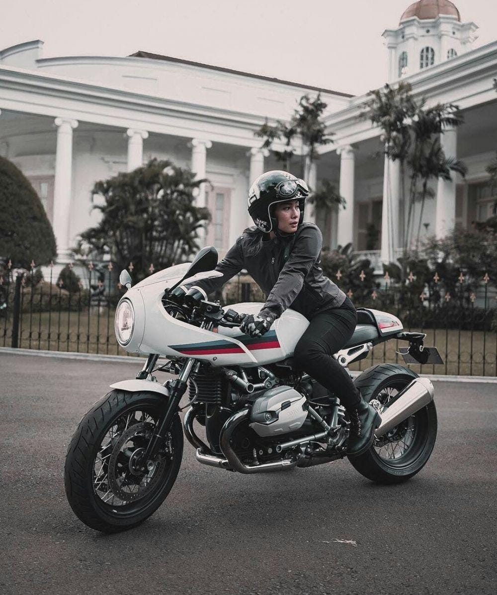 Instagram.com/nabilabylla