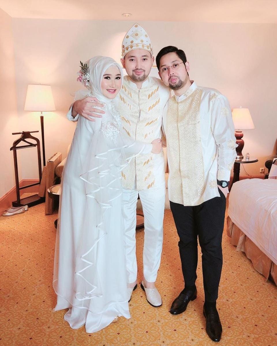 Instagram.com/dianpelangi