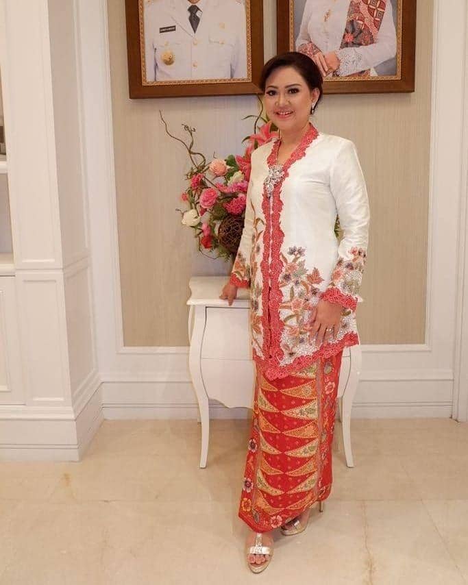 Instagram/ happydjarot