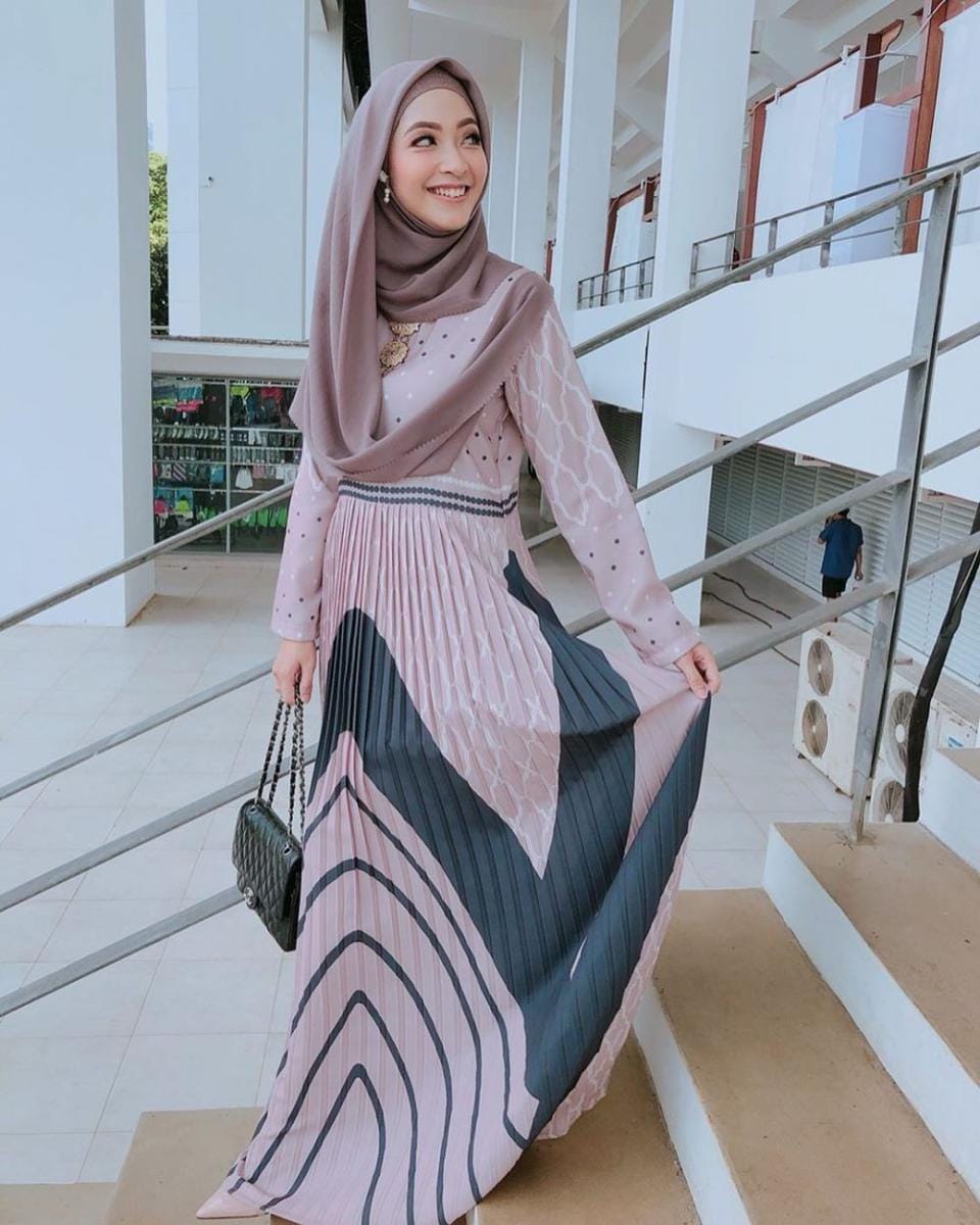 Instagram.com/nuurulzafitra