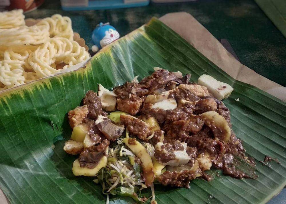 Rujak Cingur