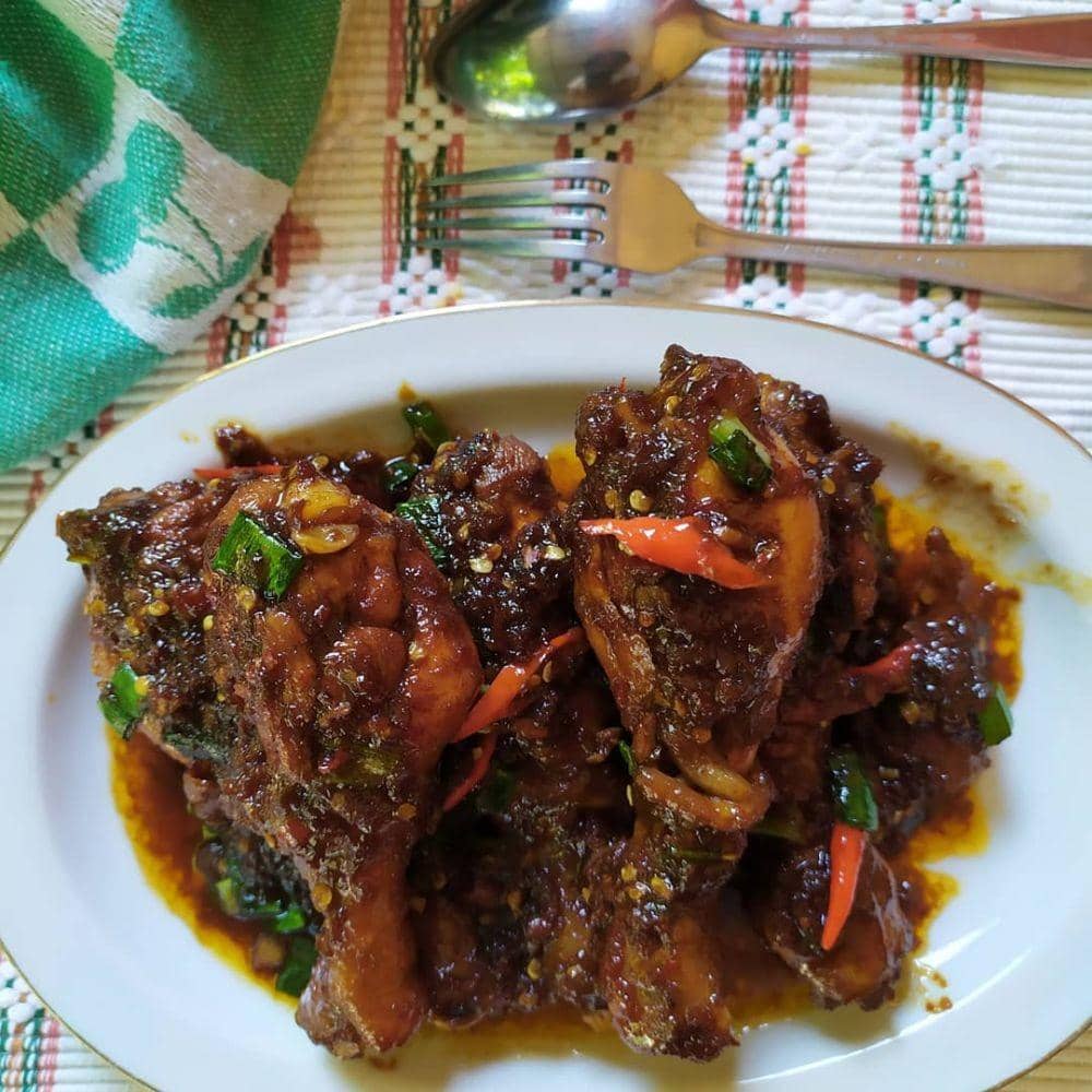 instagram.com/mutiaraoktaviani